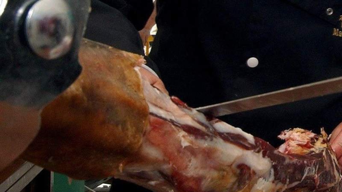 La inteligencia artificial diferencia si el cerdo está alimentado con bellota o con pienso. nacho gallego