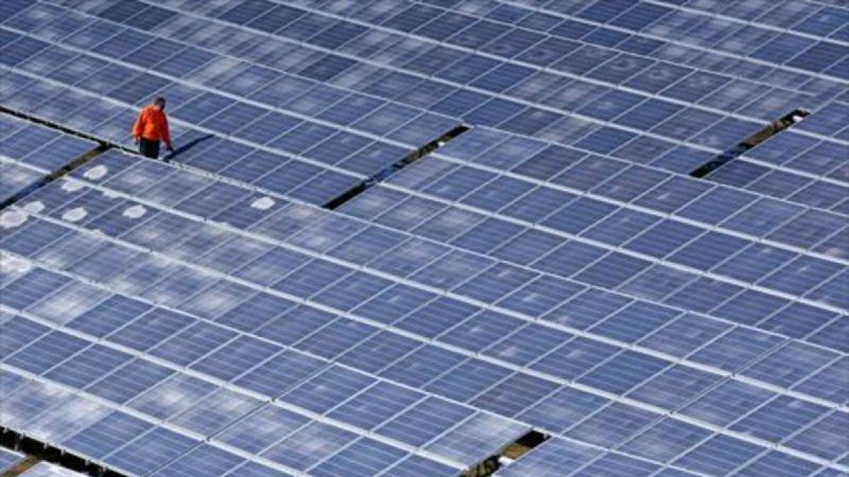 Paneles solares de Norsol en Villaldemiro (Burgos).