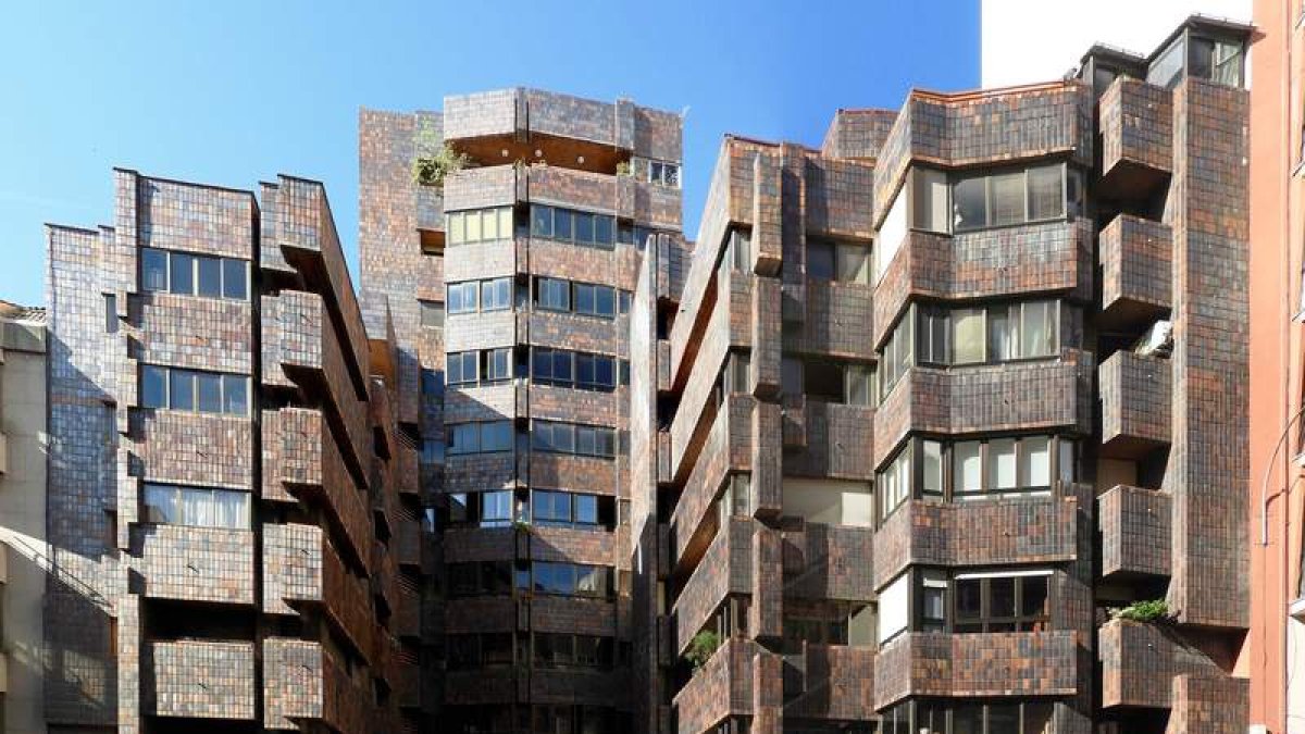 Avenida Alcalde Miguel Castaño, número 22. OVIDIO PRIETO, 2021
