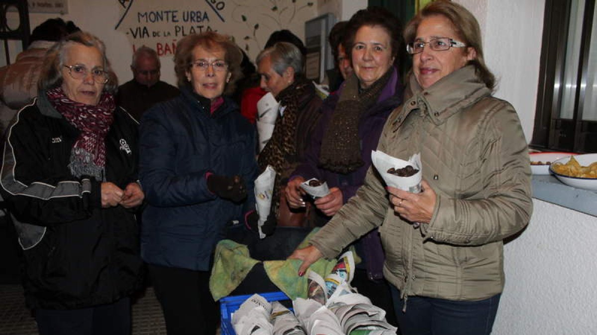 Las castañas asadas ayudaron a entrar en calor.