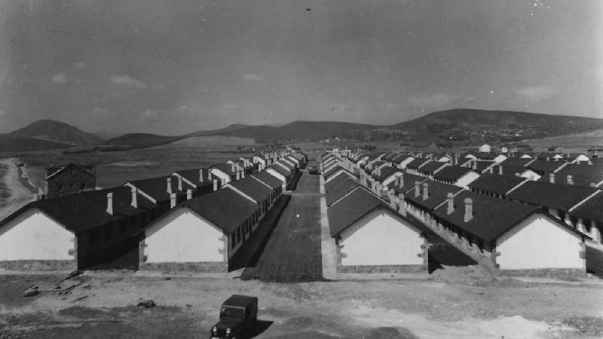 El poblado Diego Pérez, recién construido
