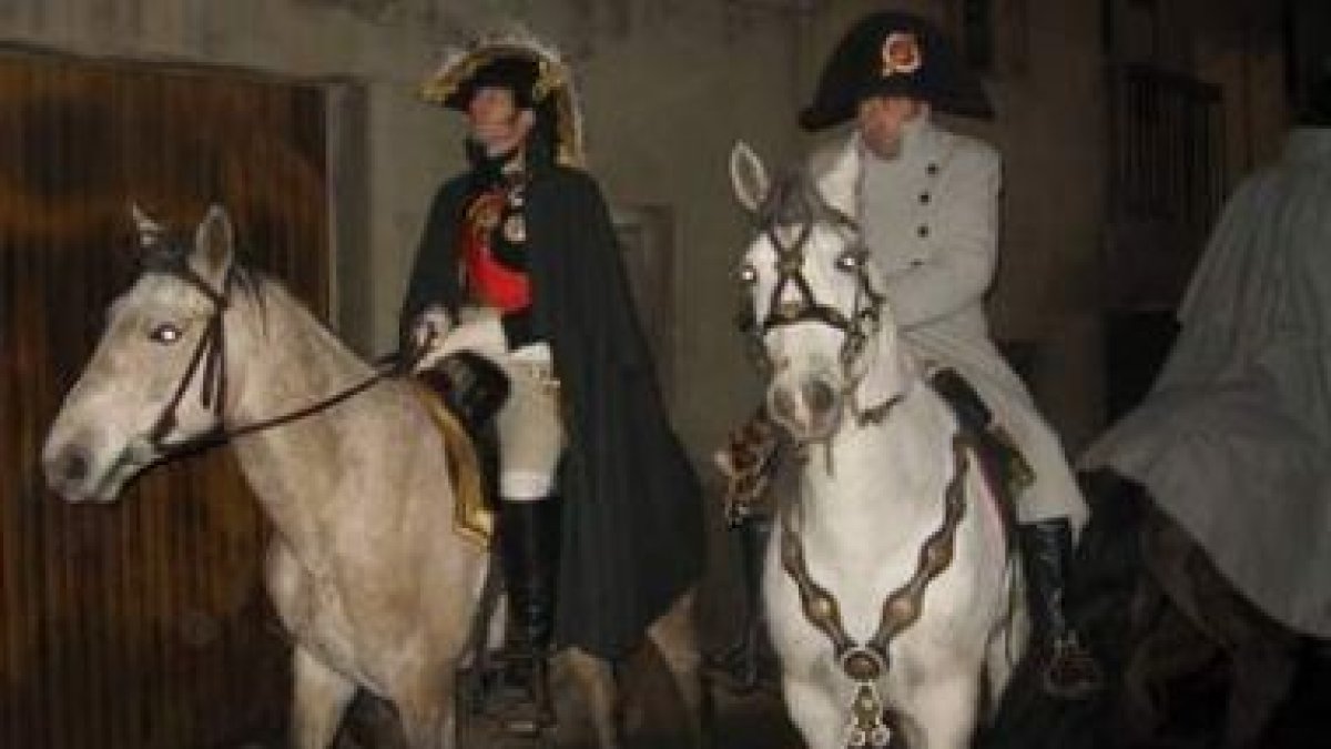 La batalla que enfrentó a los franceses y los aliados se trasladó de las fincas del Postigo a la ciu