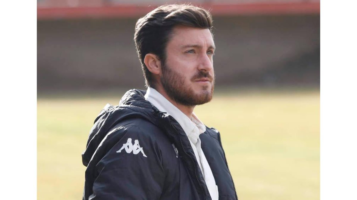 Israel Martínez, técnico del Júpiter Leonés. MARCIANO PÉREZ