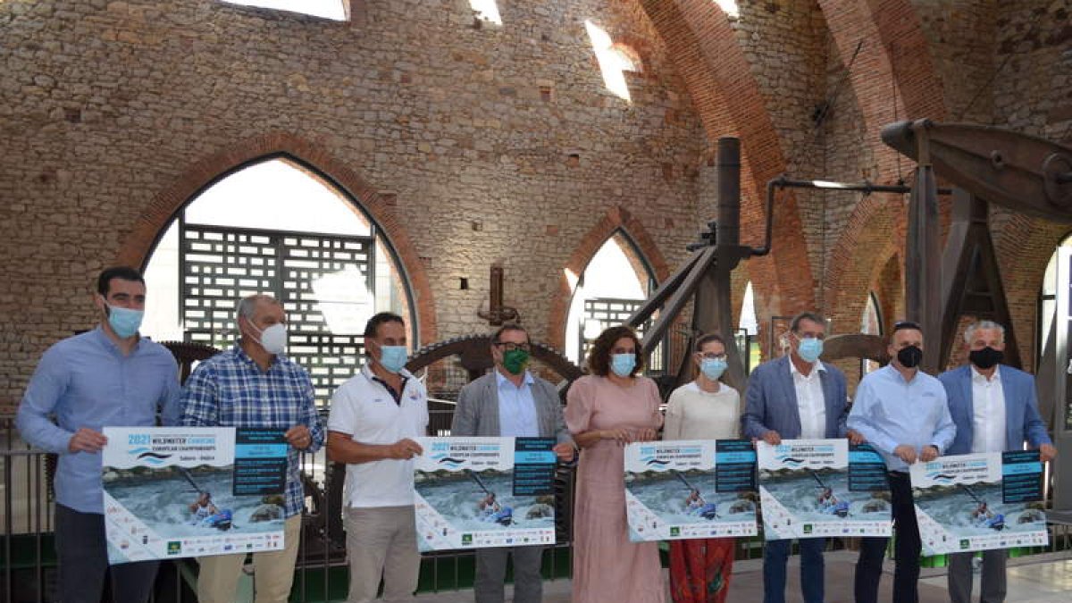 Un momento del acto de presentación del Campeonato de Europa que se celebrará en Sabero. J. M. CASTRO