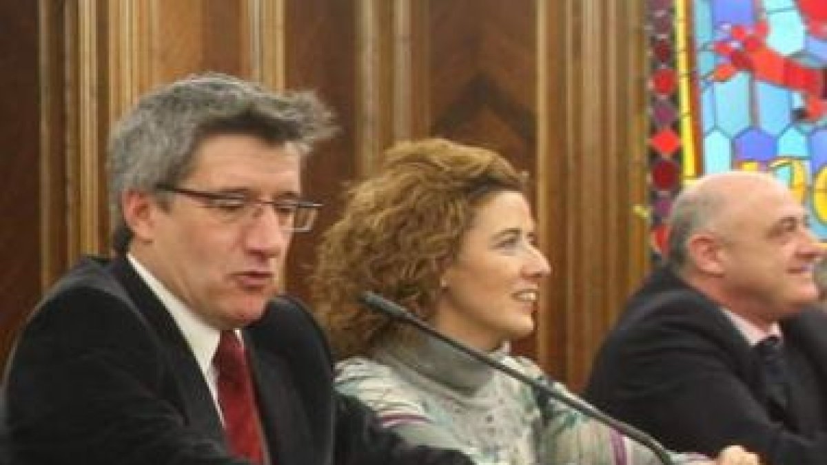 Francisco Fernández y Natalia Picallo imponen cambios.
