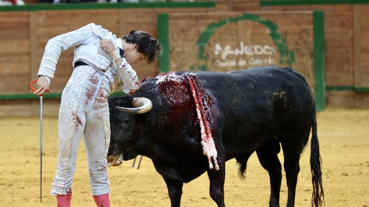 Una corrida de toros en La Rioja. RAQUEL MANZANARES