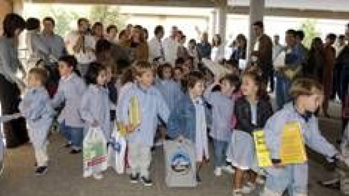 Esta estampa, ayer en Logroño, no se repite con 120 millones de niños en el mundo
