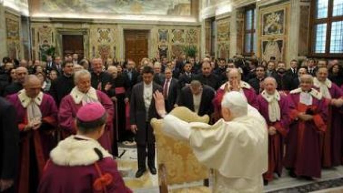 Benedicto XVI durante la inauguración del Tribunal Judicial de la Rota Romana.