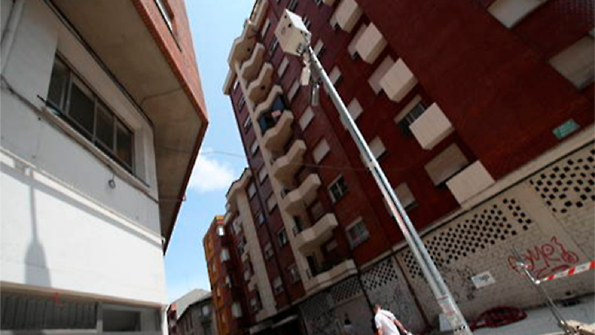 Cámaras en la Zona de Bajas Emisiones de Ponferrada. ANA F. BARREDO