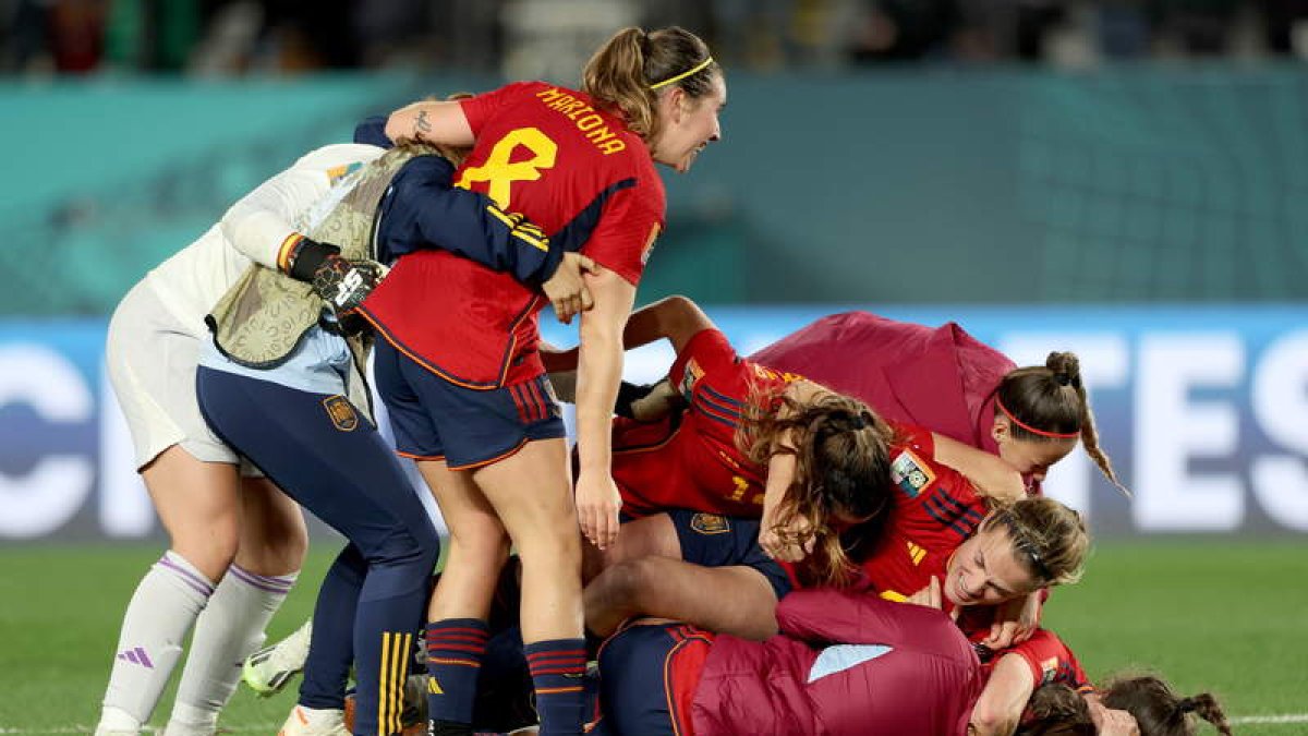 España disputará este domingo la final del Mundial femenino tras eliminar a Suecia. BRETT PHIBBS