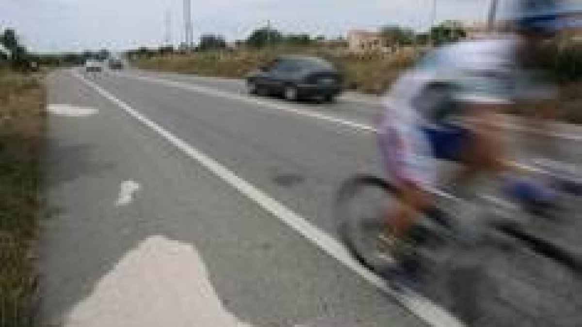 Lugar en el que un ciclista falleció y otros dos resultaron heridos