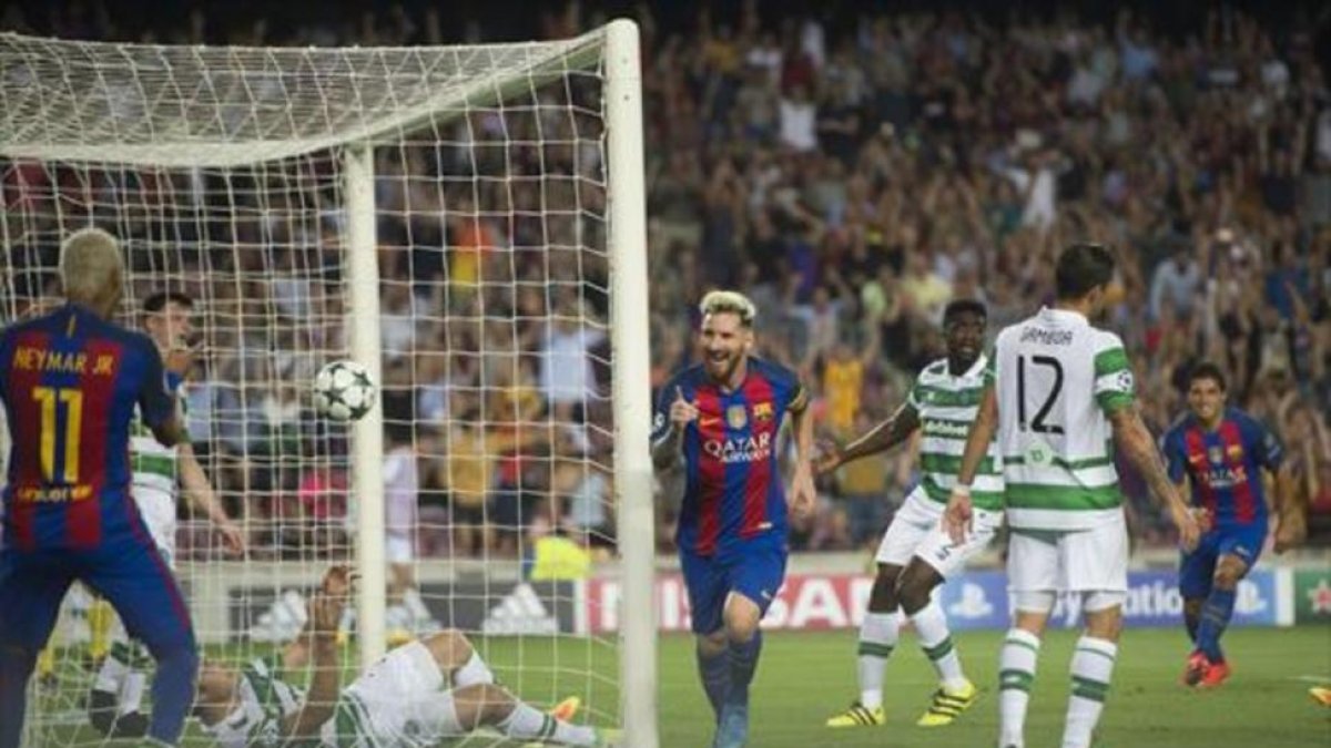 Neymar y Messi celebran el segundo gol del Barça, ayer ante el Celtic.