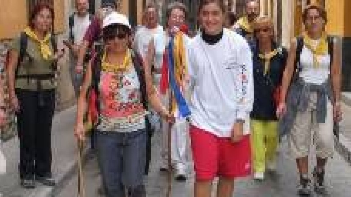 Un momento del recorrido de la asociación por las calles de la capital leonesa