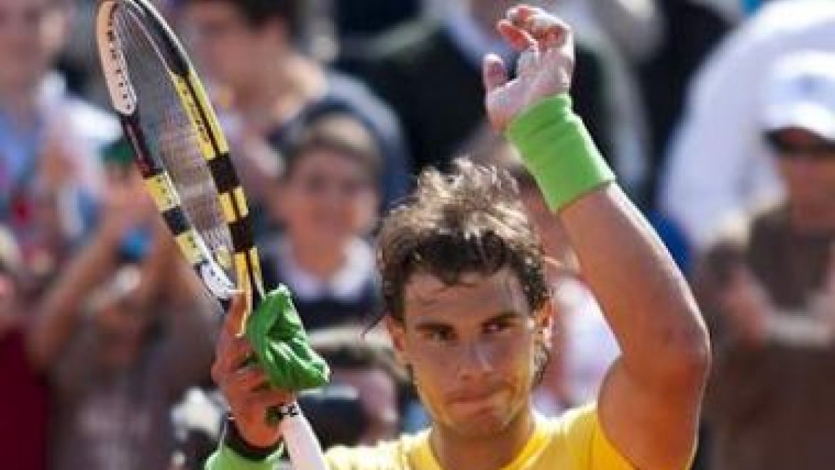 Rafael Nadal celebra su victoria ante Santiago Giraldo.