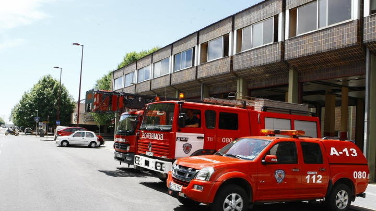 Imagen del parque de bomberos de León. DL