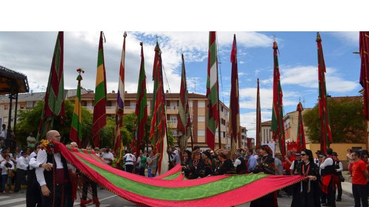 Foto de una edición pasada del Encuentro de Pendones. MEDINA