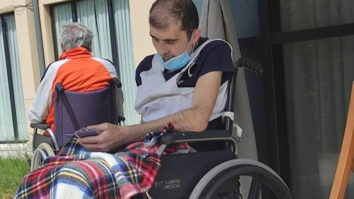 Alberto García, en la residencia en la que estaba en Fabero. FOTO CEDIDA POR LA FAMILIA