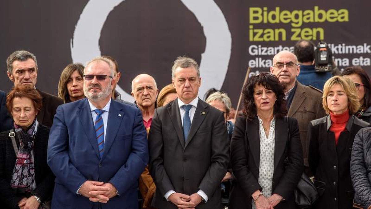 Homenaje a las víctimas. JAVIER ZORRILLA