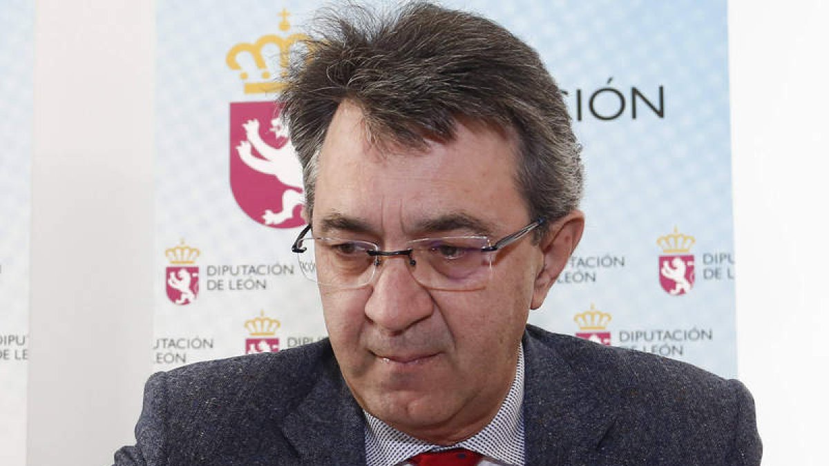 Juan Martínez Majo. J. CASARES