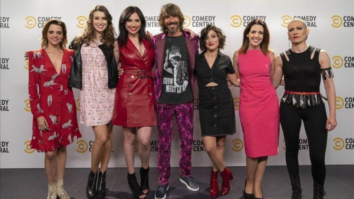 Macarena Gómez, Eva Soriano, Marta Flich, Santi Millán, Susi Caramelo, Marta González De Vega y Patricia Sornosa.