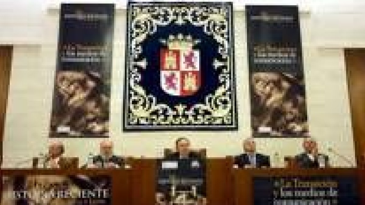 Las jornadas se celebraron en la sede de las Cortes autonómicas