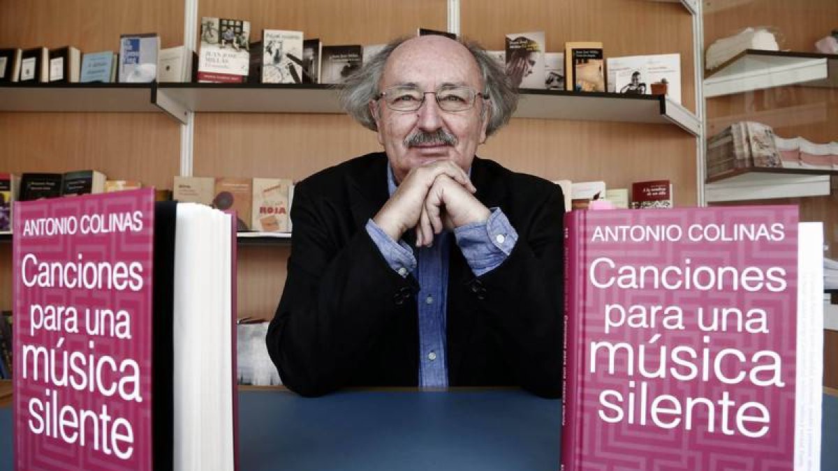 Antonio Colinas en la presentación de su libro