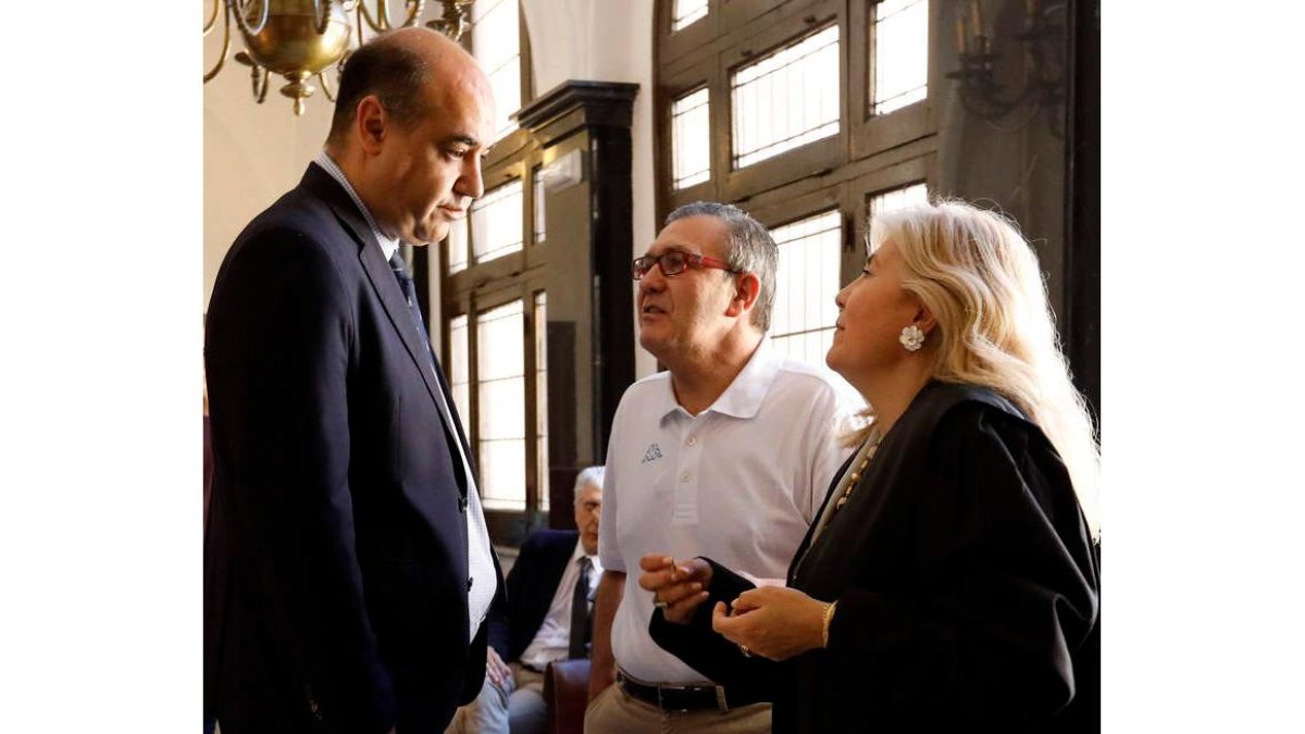 Canedo, ayer en la Audiencia Provincial de León. MARCIANO