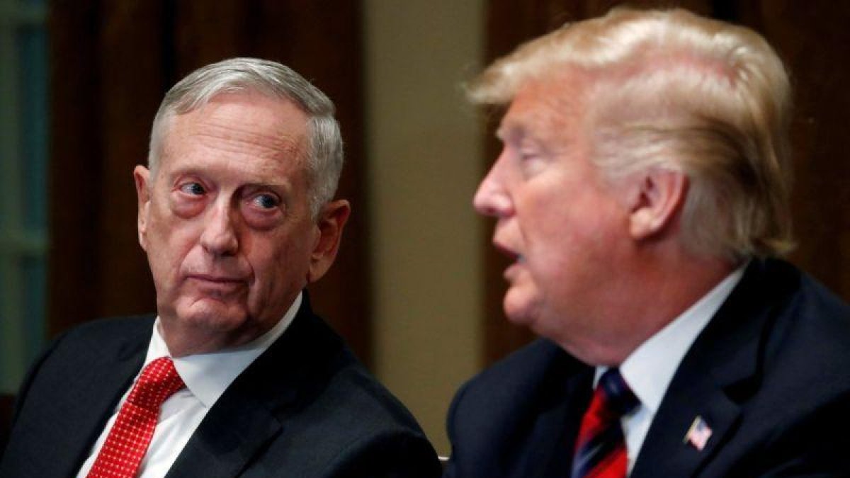 El secretario de Defensa, James Mattis, junto al presidente de EEUU, Donald Trump, el pasado octubre.