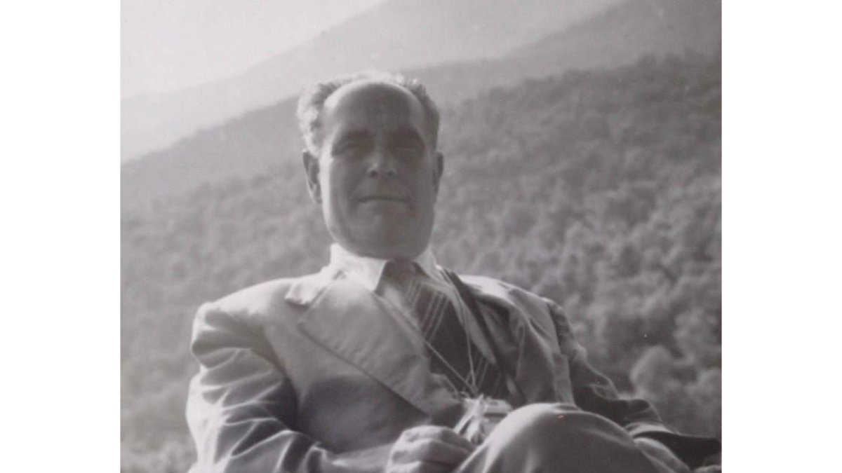 Retrato de Julián Delgado Úbeda (1895-1962).