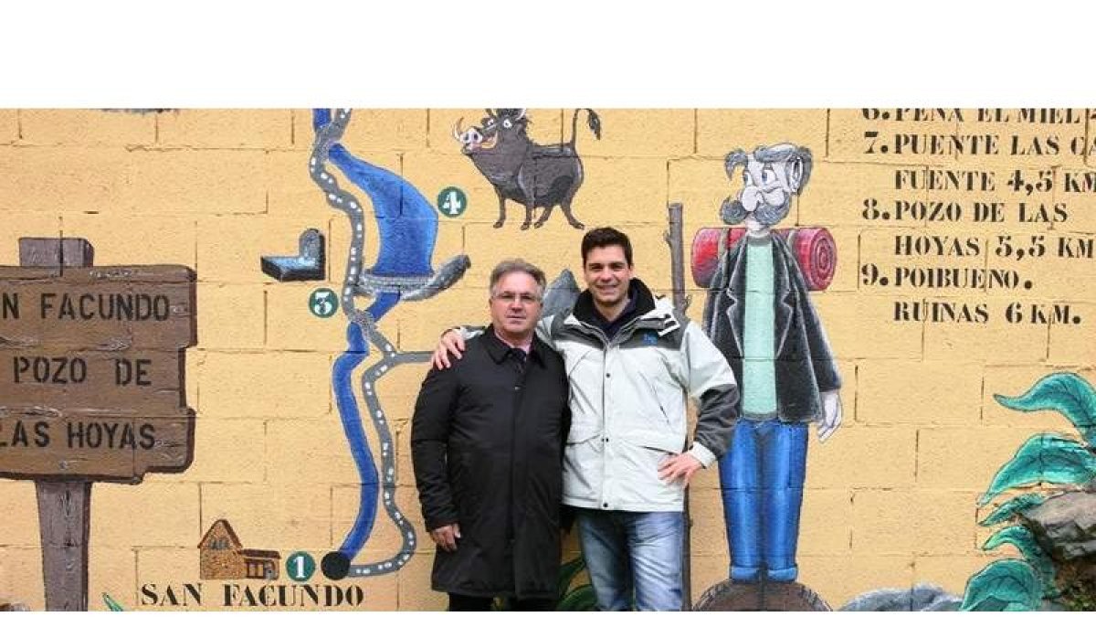 El pedáneo Ricardo Vila y el cocinero Sergio Fernández. M. Á. C.