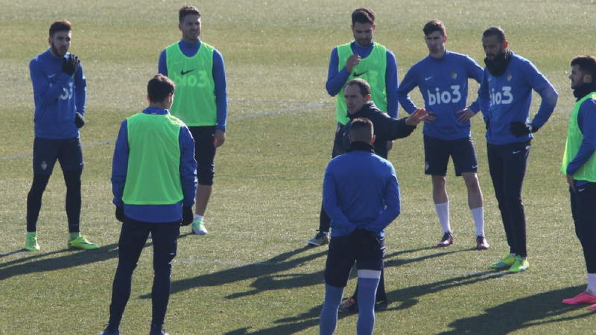 La Deportiva no quiere que lo sucedido ante el Somozas se vuelva a repetir. L. DE LA MATA