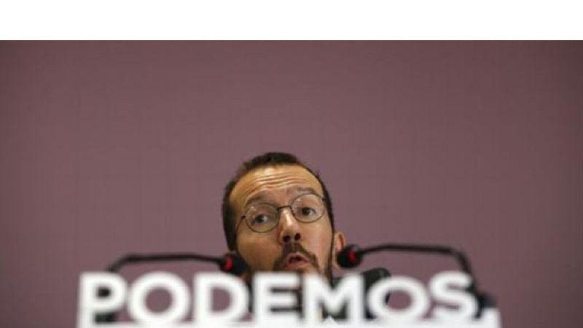 Echenique, en la rueda de prensa posterior a la reunión de la ejecutiva.