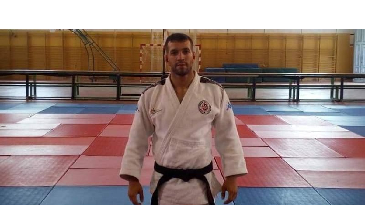 El leonés Alejandro Escobar, brillante campeón de España. DL