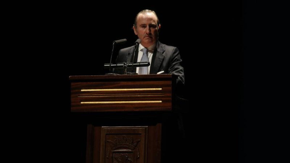 Pablo Junceda, director general del Banco Sabadell Herrero, durante su intervención en el Auditorio