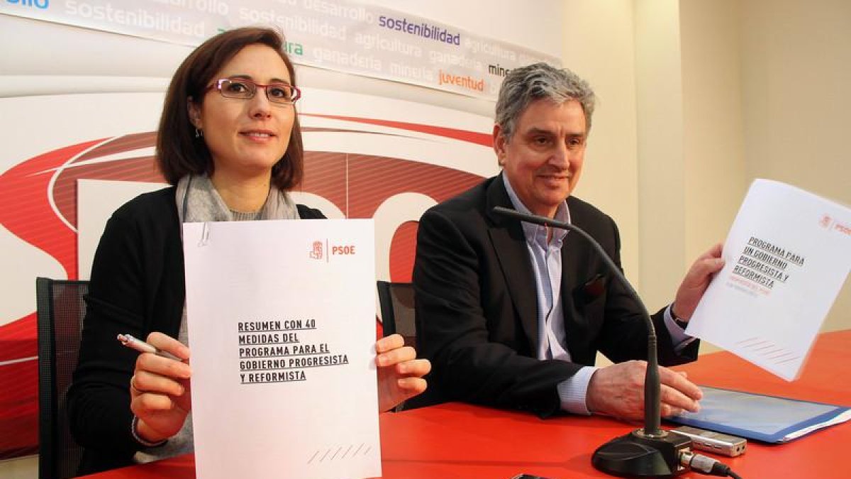 La diputada Aurora Flórez y el senador Graciliano Palomo