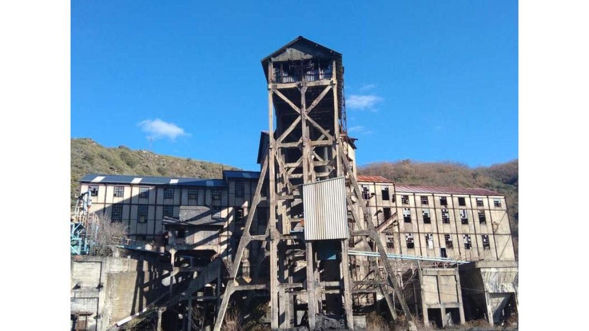 El lavadero de Antracitas de Fabero en La Recuelga. DL