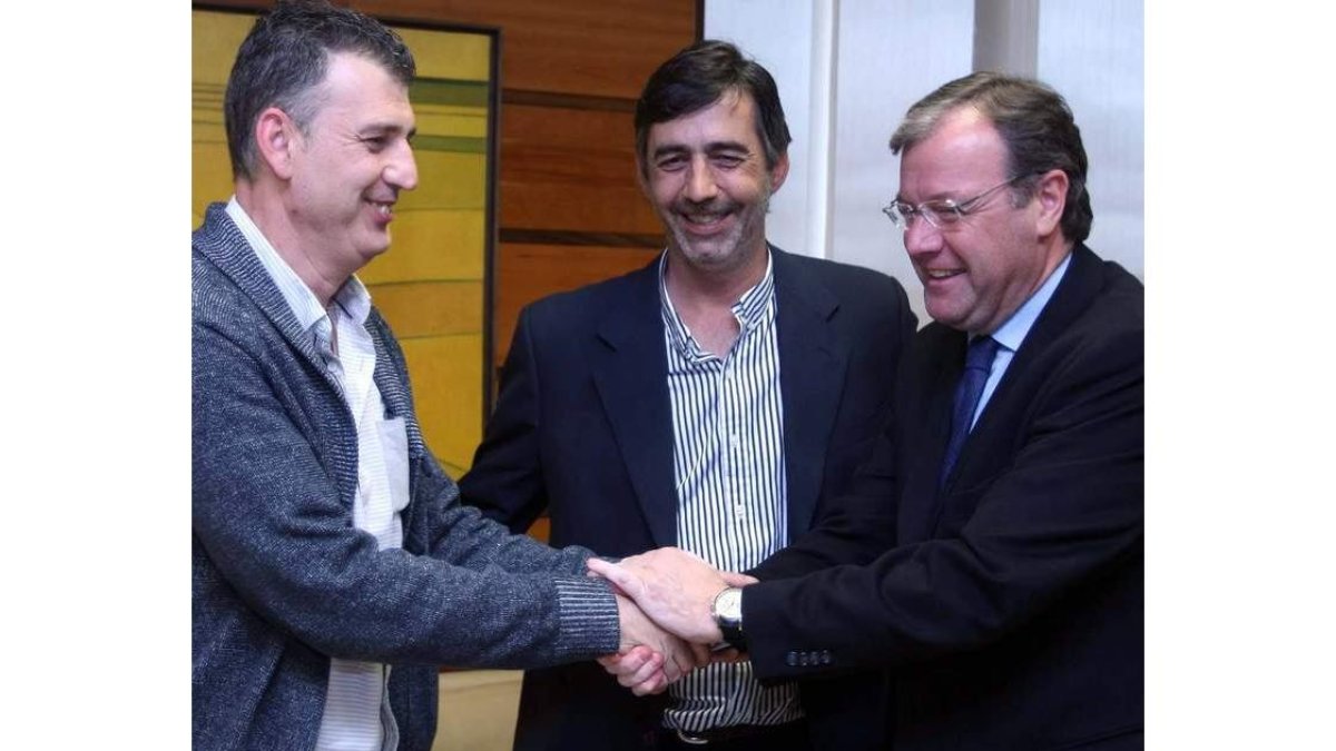 Carlos Campelo,  Leonardo Gentile y Antonio Silván.