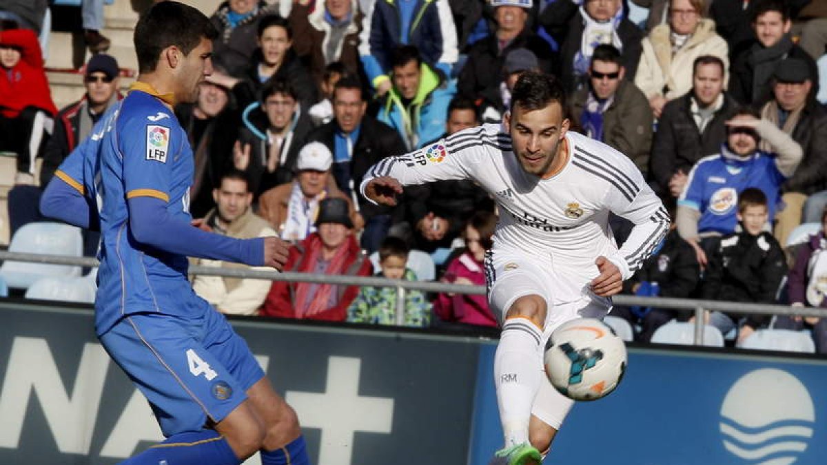 Jesé se está ganando con su juego minutos en el Madrid.