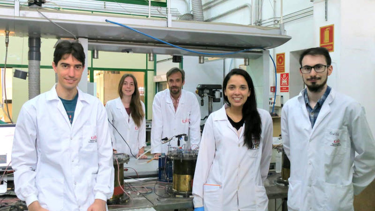 El equipo científicos de la Universidad de León. DL