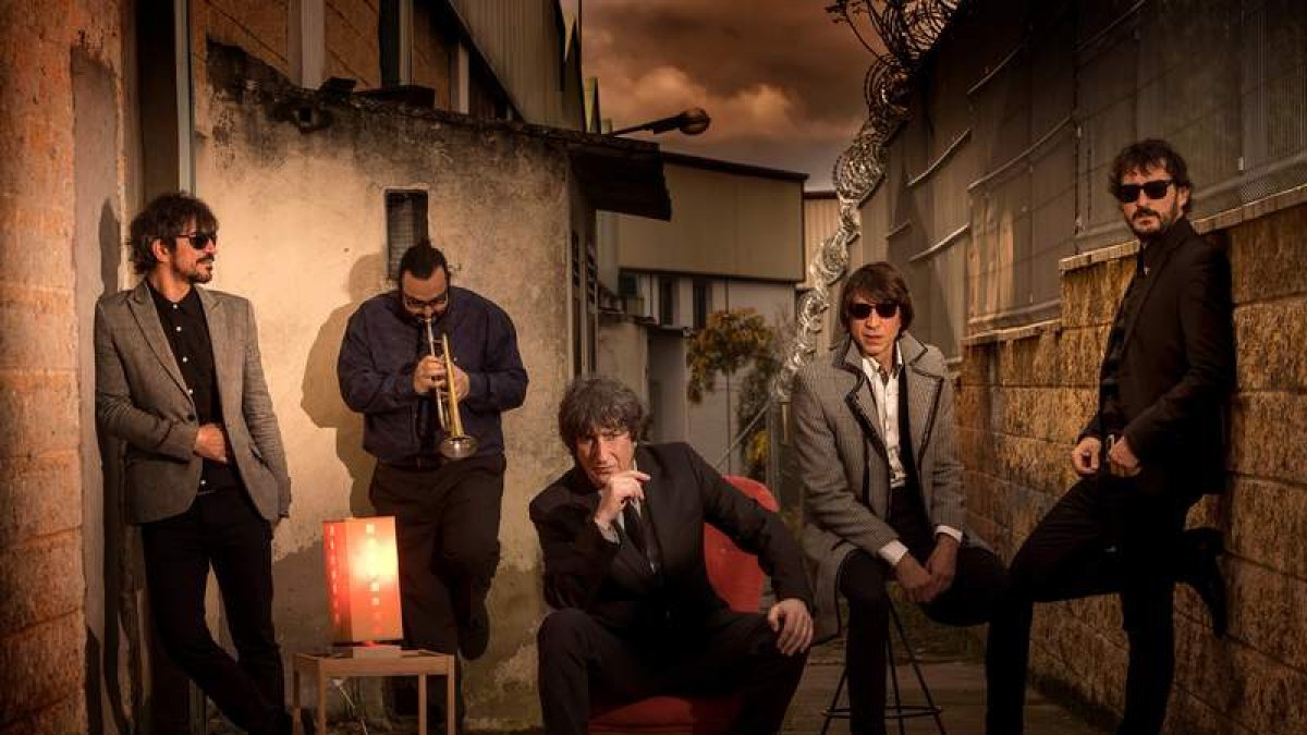 La banda sevillana Pájaro presenta hoy en León su disco ‘Gran poder’. HAPPY PLACE RECORDS