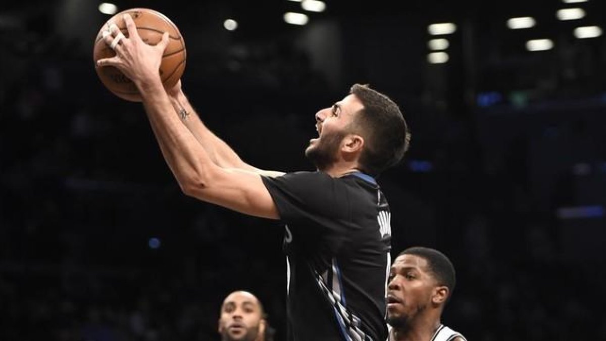 Ricky Rubio, durante una acción del encuentro ante los Nets.
