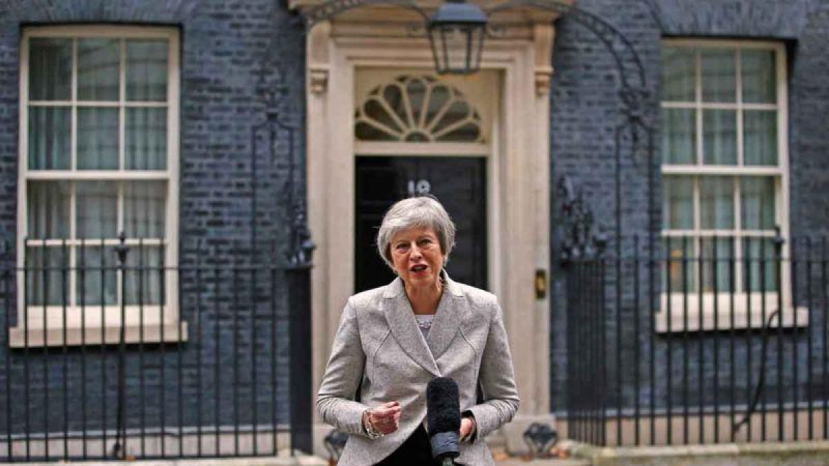 May: Confío en que conseguiremos un buen acuerdo para toda la familia británica, incluido Gibraltar