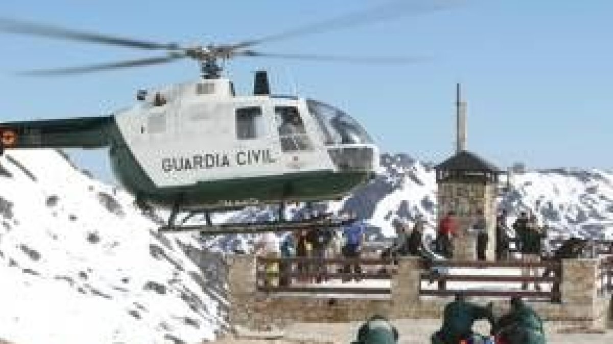 El simulacro en las inmediaciones de Peñanevares pudo ser seguido por los esquiadores