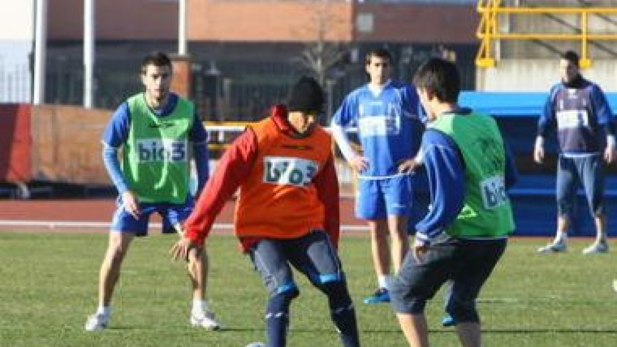 Jonatan Valle, durante uno de los entrenamientos de la SDP celebrado la pasada semana.