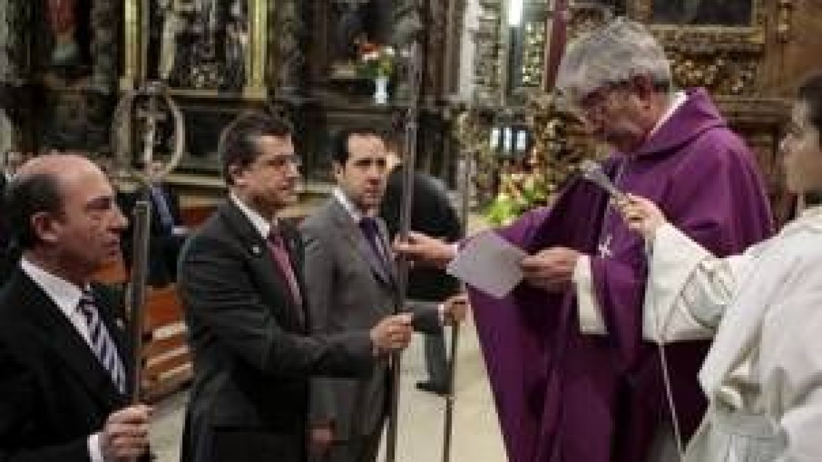 La Redención estrenó abad de cara a la Semana Santa de este año