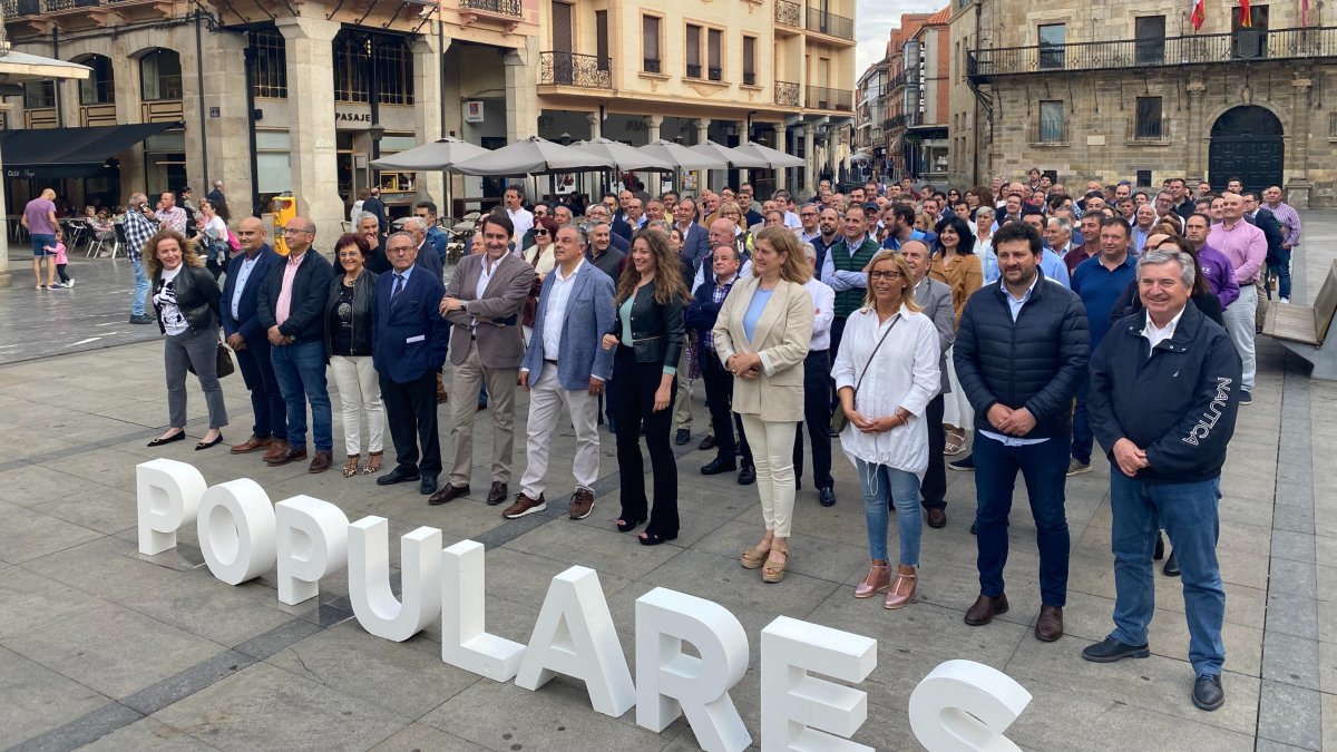 Candidatos del PP de León a las proximas elecciones municipales. DL
