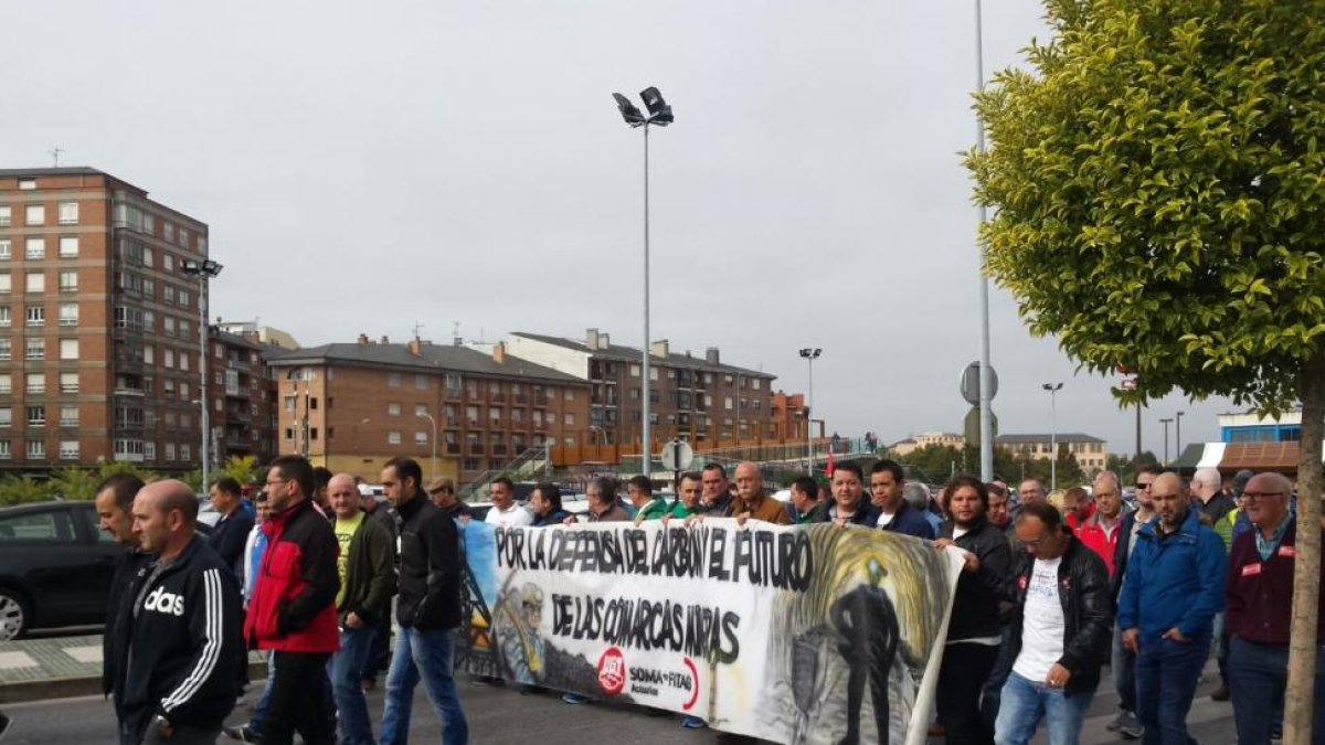 Manifestación en defensa de los mineros en Ponferrada. DL