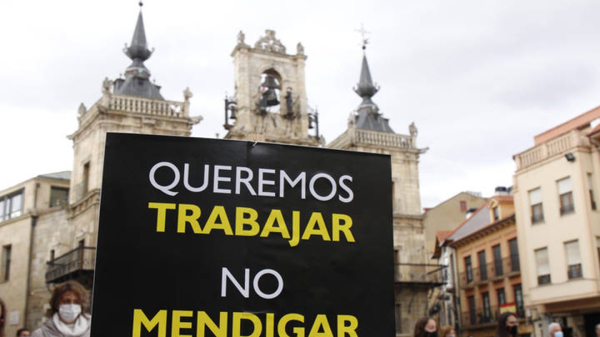 Manifestación de autónomos en Astorga. FERNANDO OTERO