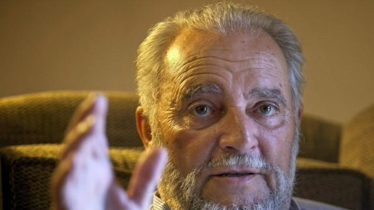 El excoordinador de Izquierda Unida, Julio Anguita, en una imagen de archivo en Córdoba.