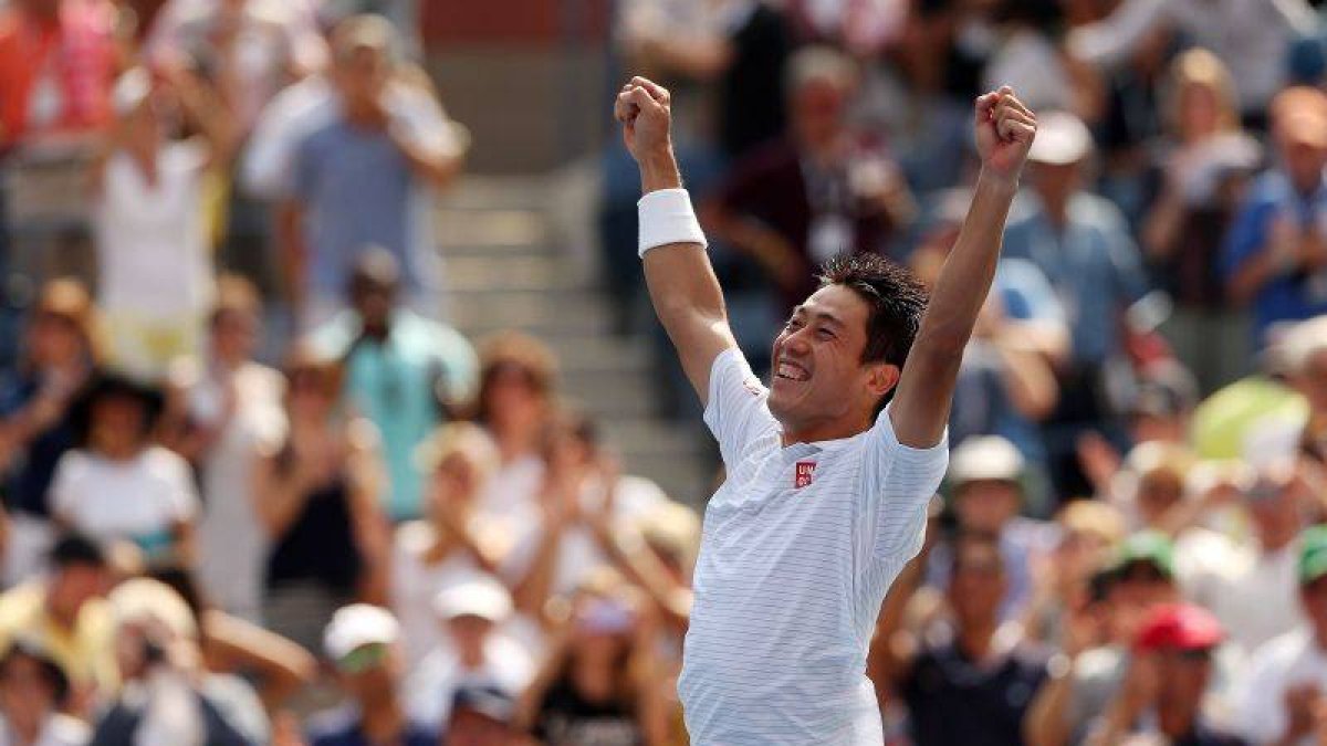 Kei Nishikori celebra el pase a la final tras vencer a al serbio Novak Djokovic.